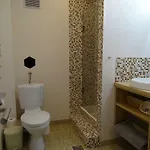 Apartment La *