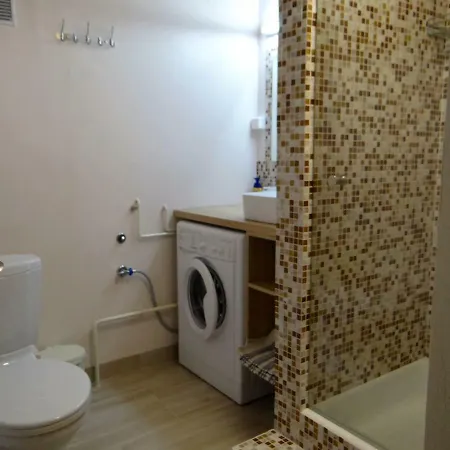 Apartment La
