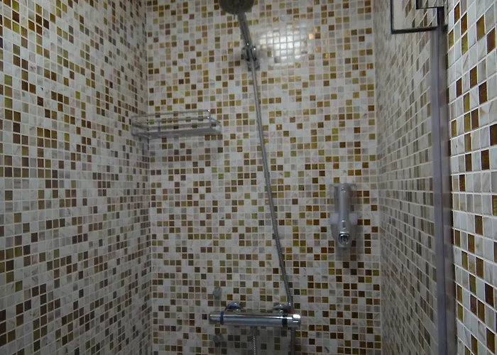 La Apartment *